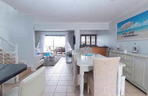 Umhlali Beach House | Mdoni Lofts 5 - FAMILY ONLY