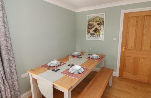 Haverfordwest House | Meadow Croft