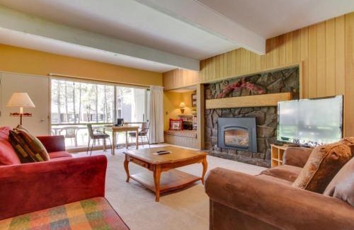 Sunriver Apartment | Meadow House 15 | Discover Sunriver