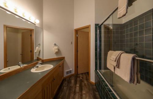 Columbia Falls Apartment | Meadow Lake Area Private Timeshares