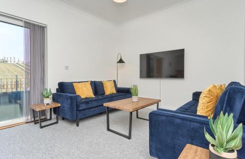 Ventnor Apartment | Meadow View - A Beautiful 3 Bed Apt With Stunning Countryside Views & Parking - Close To Ventnor, Shanklin & Sandown - 5 mins To Beach - Ideal For Friends, Families, & Business Stays - Dog Friendly - 17