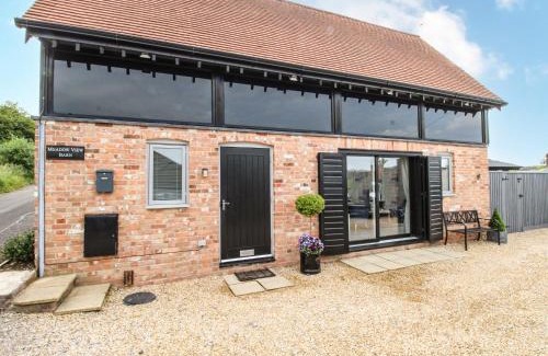 Bere Regis House | Meadow View Barn