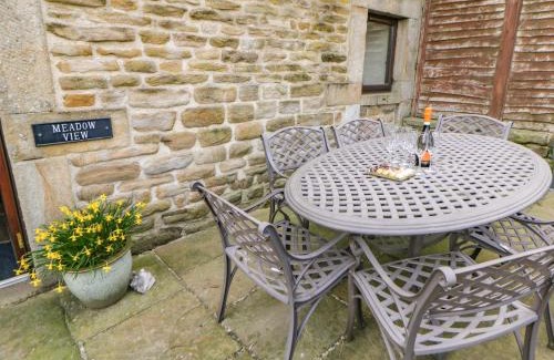 Edale House | Meadow View