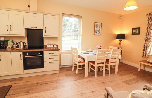 Quin Cottage | Meadow View