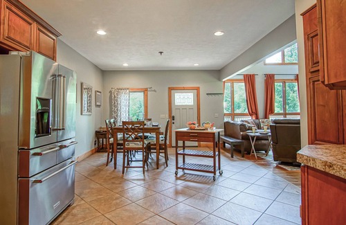 Snowshoe House | Meadows 126 Luxury at Its Finest 4 Br Home