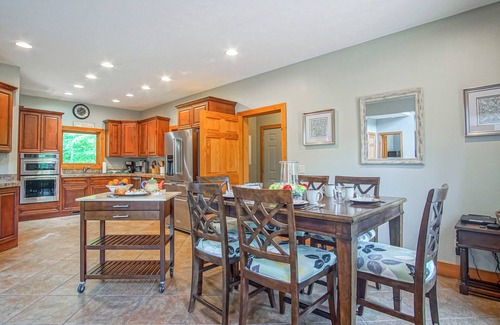 Snowshoe House | Meadows 126 Luxury at Its Finest 4 Br Home
