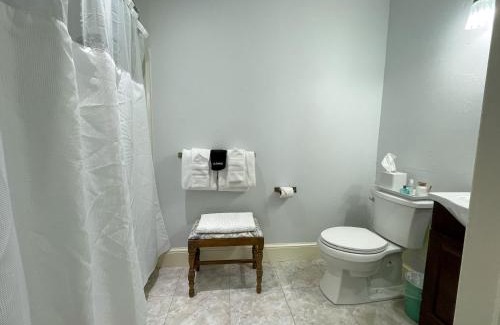 New Bern Bed & Breakfast | Meadows Inn