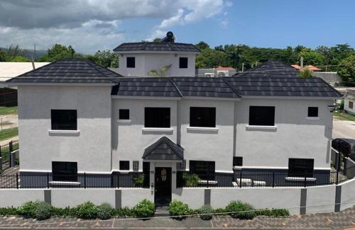 Montego Bay Apartment | Meadows Place