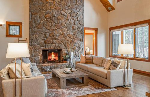 Black Butte Ranch House | Meadowview Haven