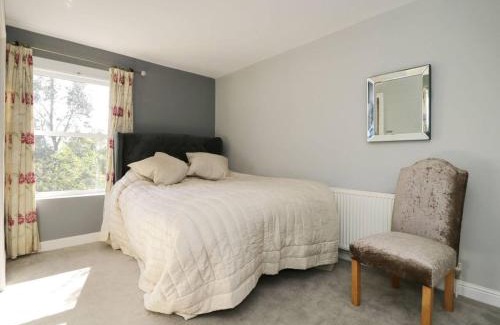 Otley House | Meagill farmhouse hot tub bbq hut