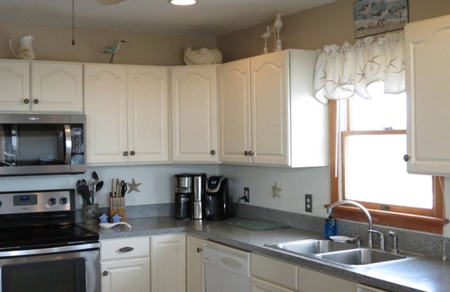 Carova Beach House | Meant To Be Your Home Away from Home 5 BR, 4.5 BA Pool Hot Tub Walk to 4X4 Beach