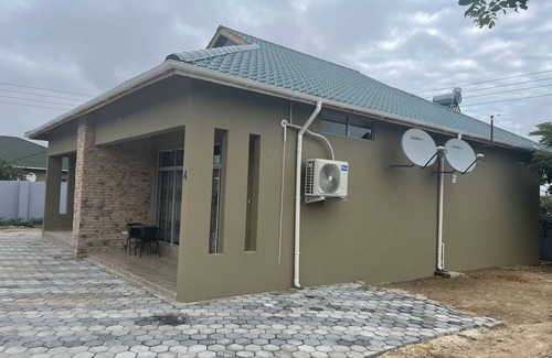Lusaka Villa | Meanwood place apartments- executive suite