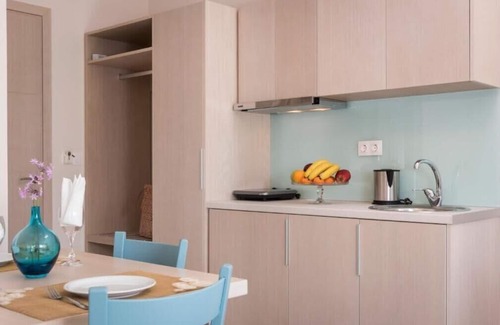 Gialos Apartment | Mear Superior Home - Crete Garden Escape