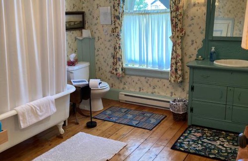 Chester Hotel | Mecklenburgh Inn