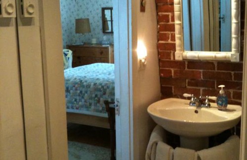 Chester Hotel | Mecklenburgh Inn