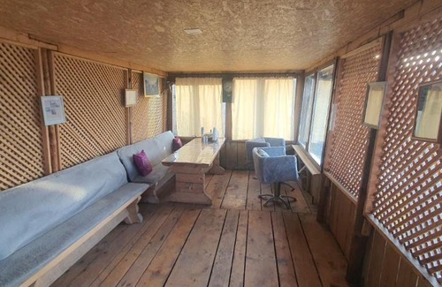 Visoko Bed & Breakfast | Medena oaza mira 2