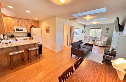 Medford Apartment | Medford Home And 2 Condos With Pool