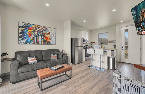 Medicine Park Apartment | Medicine Park Flat's #04