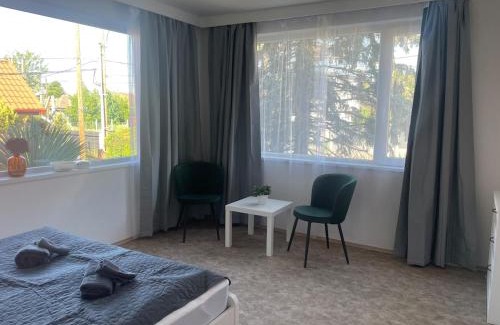 Vecses Apartment | Mediterran Garden Lil Apartment