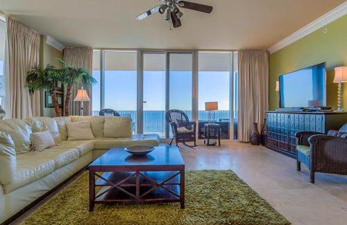 Ono Island Apartment | Mediterranean 701E