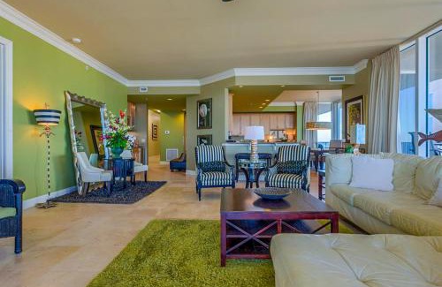 Ono Island Apartment | Mediterranean 701E