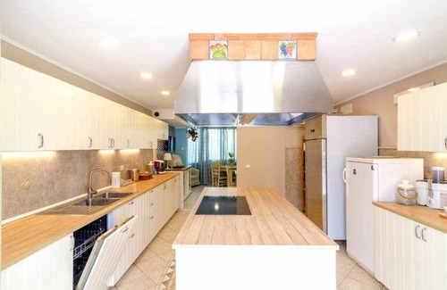 Mascali House | Mediterranean Charm: villa with pool by the sea