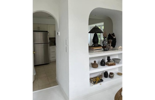 Countryside House | Mediterranean Getaway - Single Family Home