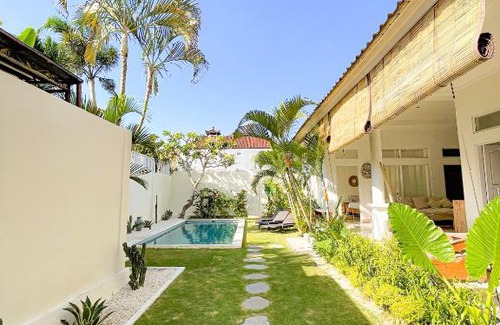 Sunset Road Villa | Mediterranean Luxury Villa - Private Compound