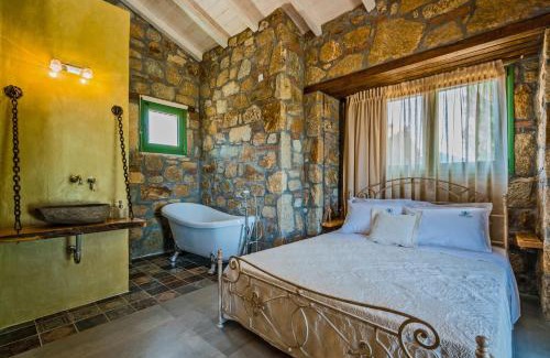 Vourvourou Apartment | Mediterraneo Luxury Suites Halkidiki