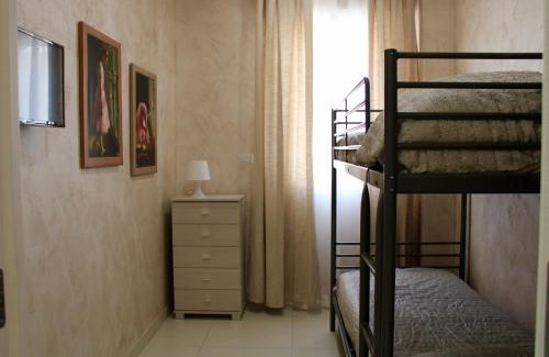 Margherita di Savoia Bed & Breakfast | MEDUSA Residence B&B