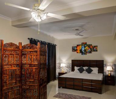 Bullawala House | Meera Homes