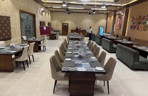 Korba Hotel | Meera Resort- Korba