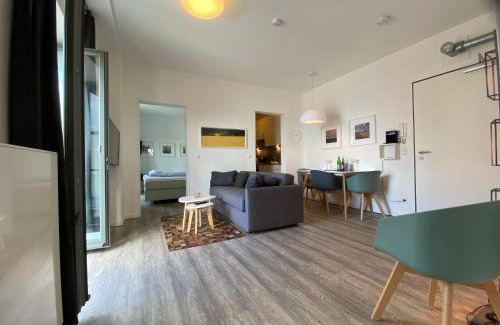 Wismar Apartment | Meerblick, Balkon und private Sauna im historischen Getreidespeicher