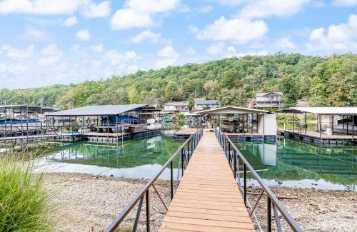Sunrise Beach House | Meet Me At The Lake