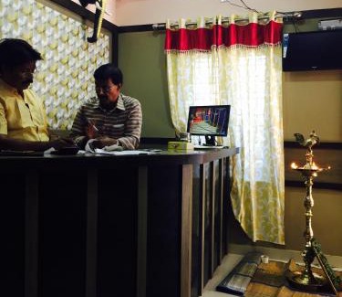 Guruvayur Hotel | Mega Tourist Home