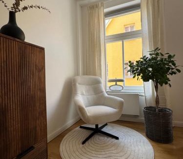 Bayreuth Apartment | Megaschön! Balkon! 3 Schlafzimmer! Zusätzliches Gäste-WC! Gassenviertel-Fußgängerzone!