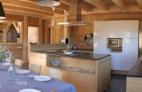 Combloux Ski Chalet | MEGEVE Chalet 15 pers sauna - 5 mn walk to village Combloux