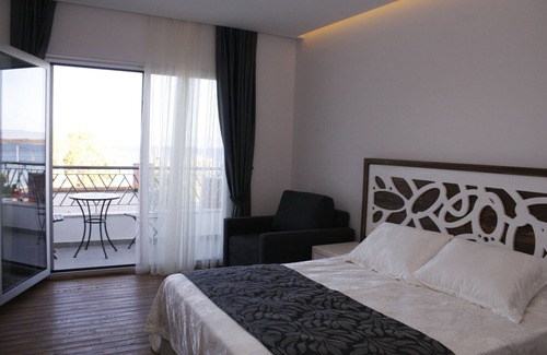 Ortakent Hotel | Meggs Bodrum Beach Hotel