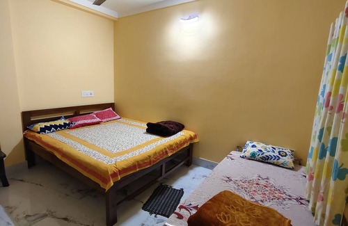 Bolpur Bed & Breakfast | Megh Balika Santiniketan FAMILY Homestay