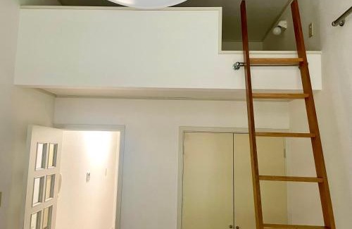 Yutenji Apartment | Meguro House close to Meguro River II