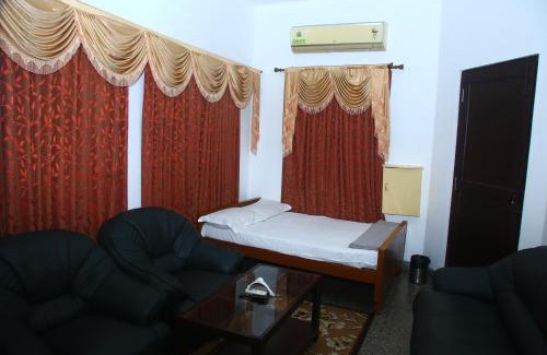 Kalapettai Apartment | Mehaa Paradise Guest House Pondicherry