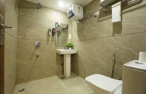 Sector 62 Hotel | Mehak Palace
