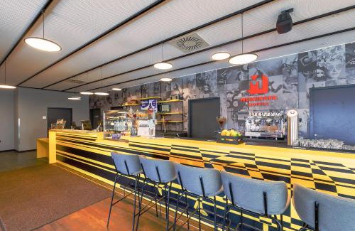 Seevorstadt Hotel | MEININGER Hotel Dresden Zentrum