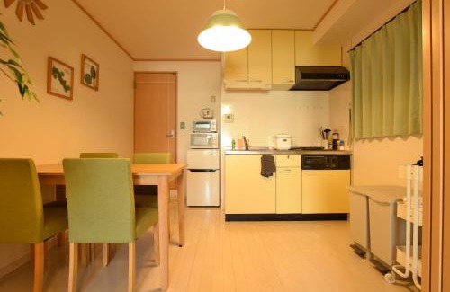 Tanimachi Apartment | Mel-Theater Karahori 102