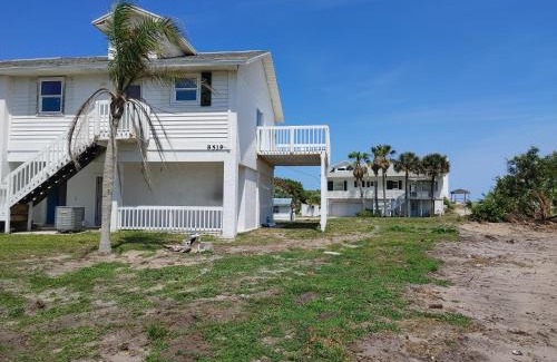 Melbourne Beach House | Melbourne Beach Florida Townhouse ocean front 1.2 acre property