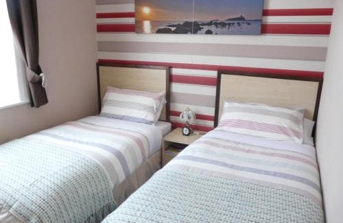 Rhyl House | Melbourne Guest House