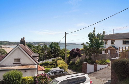 Saundersfoot Cottage | Melbourne - Sea Views and Parking