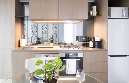 Southbank Apartment | Melbourne Square Residence