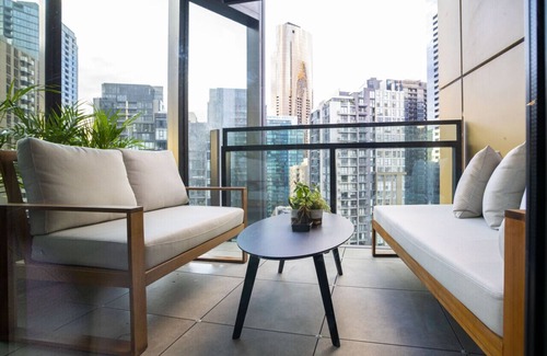 Southbank Apartment | Melbourne Square Residence