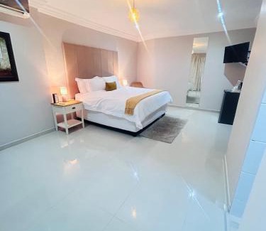 Moses Kotane House | MeLeano Guesthouse